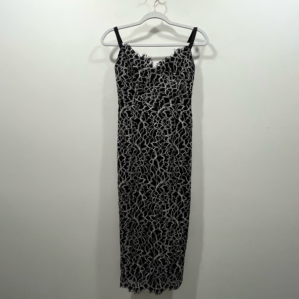 SABA Romee Lace Dress - Picture 8 of 13
